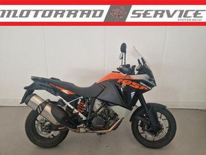 KTM 1050 ADVENTURE 1. HAND TOP-ZUSTAND GEWÄHRLEIST..