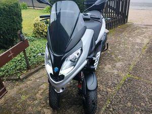 PIAGGIO 300 MP3 LT HPE