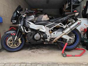 APRILIA TUONO 1000R NERO