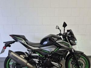 KAWASAKI Z 500 SE * PERFORMANCE * AKRAPOVIC