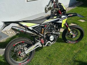 FANTIC XMF 125 COMPETITION