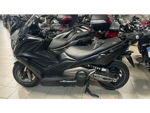VENDO KYMCO AK 550 ETS (2021 - 25) USATA A TORINO (CODICE 9853776) - MOTO.IT