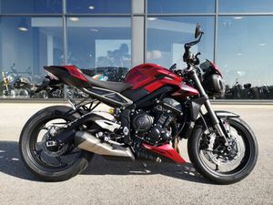 TRIUMPH STREET TRIPLE 765 RS 2024 765 CM3 | MOTO ROADSTER | 7 529 KM | ROUGE | 25480 ECOLE VALENTIN