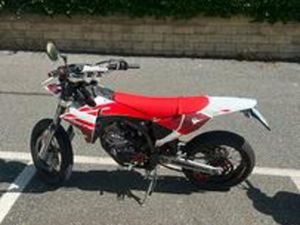 FANTIC 125 MOTARD