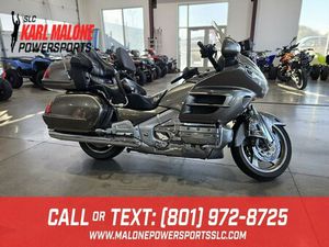 2004 HONDA® GOLD WING