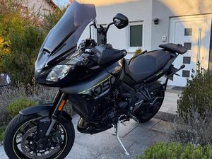 TRIUMPH TIGER SPORT 1050