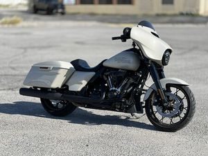 2023 HARLEY-DAVIDSON FLHXST - STREET GLIDE ST