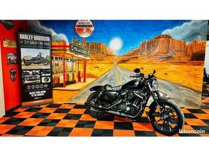 HARLEY DAVIDSON SPORTSTER 883 IRON