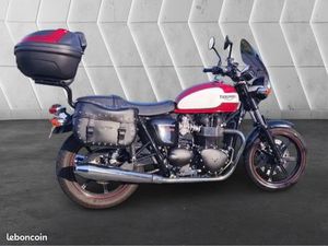 TRIUMPH BONNEVILLE 865 NEWCHURCH 2015