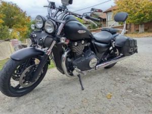 TRIUMPH THUNDERBIRD 1700