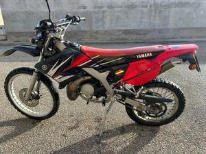 YAMAHA - DT50R
