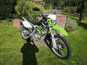 KAWASAKI KLX 250