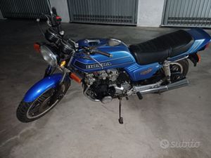 HONDA CB 900