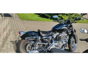 HARLEY-DAVIDSON HUGGER 883
