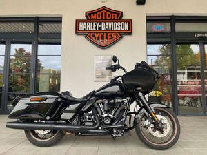 HARLEY-DAVIDSON FLTRXST ROAD GLIDE ST