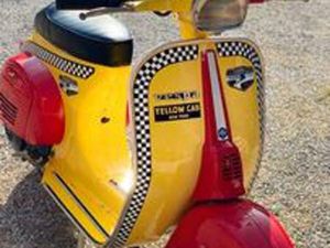 VESPA SPECIAL 1975