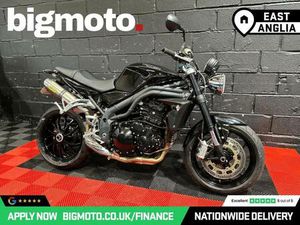 TRIUMPH SPEED TRIPLE 1050