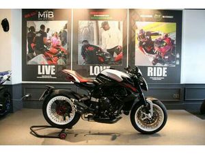 MV-AGUSTA BRUTALE 800