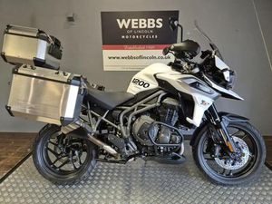 TRIUMPH TIGER 1200 ALPINE
