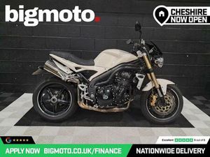 TRIUMPH SPEED TRIPLE 1050