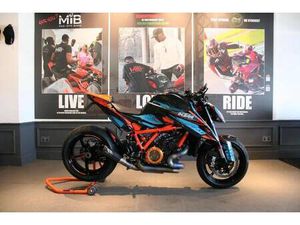 KTM 1290 SUPERDUKE R