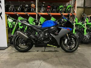 2022 SUZUKI GSX-R 750