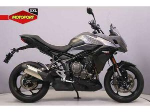 TRIUMPH TIGER SPORT 800 ZWART