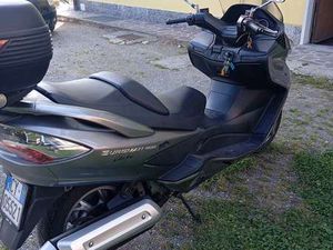 SUZUKI BURGMAN 400 ARGENTO