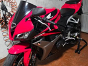 HONDA CBR 600 RR