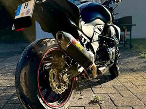 KAWASAKI Z750R BLACK EDITION – TOP GEPFLEGT