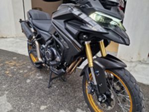 VOGE VALICO 525DSX BLACK KNIGHT