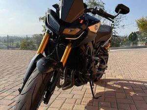 YAMAHA MT-09 SP
