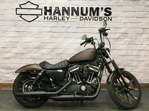 2019 HARLEY-DAVIDSON® IRON 883™ RAWHIDE DENIM XL883N