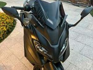 TMAX 560 AGOSTO 2024