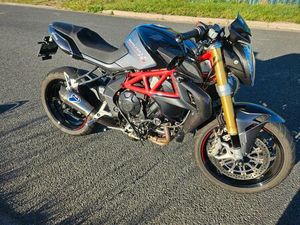 MV AGUSTA BRUTALE 800 RR