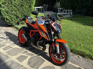 KTM 1290 SUPERDUKE R