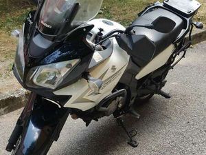 SUZUKI V-STROM 650 BIANCO