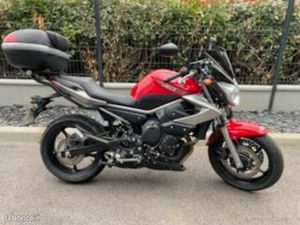 MOTO YAMAHA XJ6/ABS