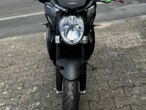 MV AGUSTA 800 BRUTALE SEHR GEPFLEGT, WENIG KM TAUSCH MÖGL.