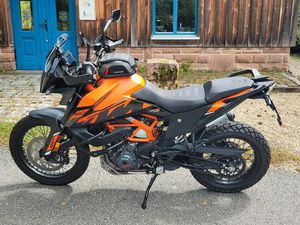KTM 390 SW ADVENTURE, SEHR GEPFL. - NEUWERTIG