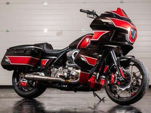 HARLEY-DAVIDSON ROAD GLIDE NERO