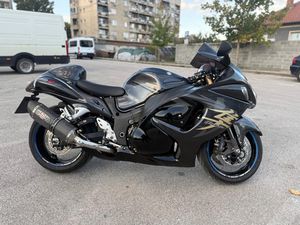 SUZUKI HAYABUSA GSX1300R →