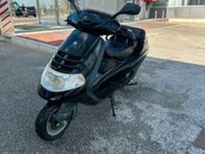 PIAGGIO HEXAGON LX4 125