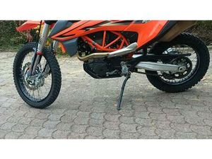 VENDO KTM 690 ENDURO R (2022 - 25) USATA A CUNEO (CODICE 9854512) - MOTO.IT