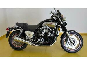 VENDO YAMAHA V-MAX 1200 USATA A GENOVA (CODICE 9854502) - MOTO.IT