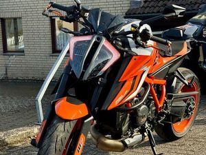 KTM 1290 R SUPERDUKE