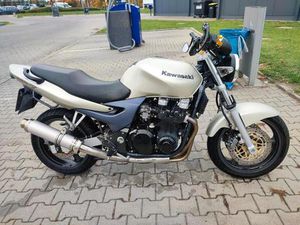 KAWASAKI ZR7 SPORTTOURER / NAKED BIKE