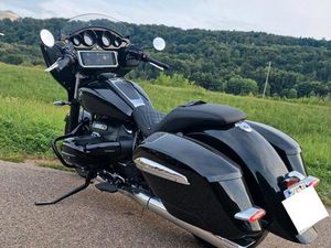 BMW R18 BAGGER MARSCHALL