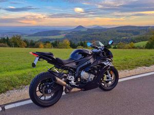 BMW S1000RR – TOP ZUSTAND, UNFALLFREI – BAUJAHR 2018