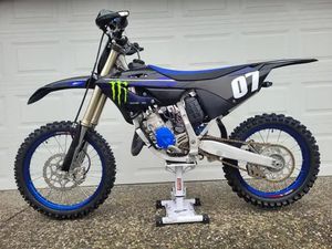 2022 YAMAHA YZ 125 MONSTER EDITION